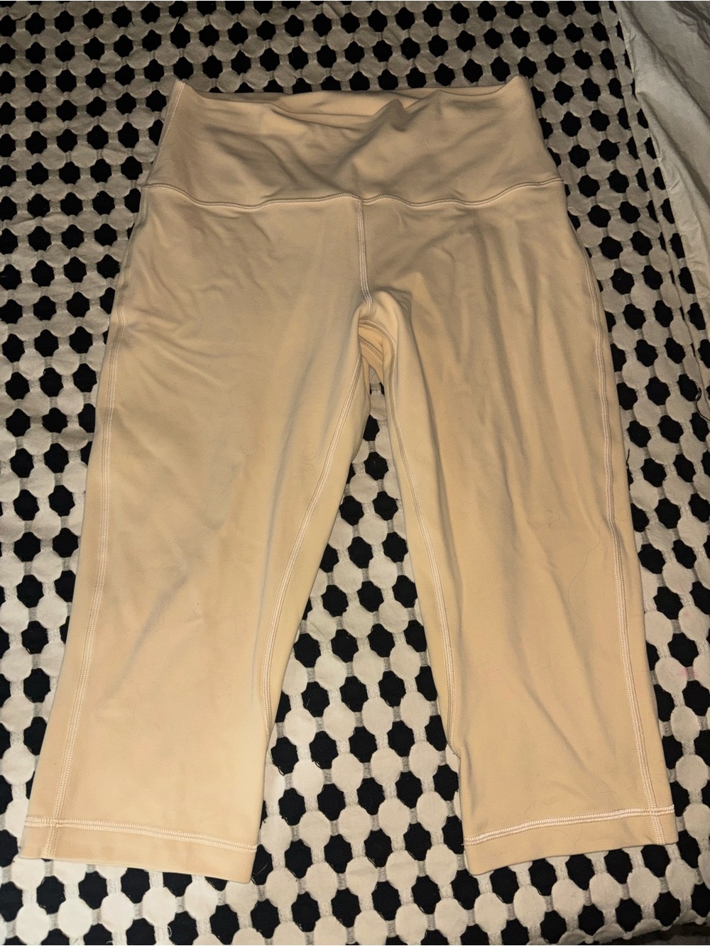 Lululemon Beige Capri Leggings